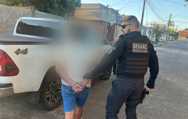 Casal de idosos é preso por envolvimento em golpe do empréstimo em Goiás