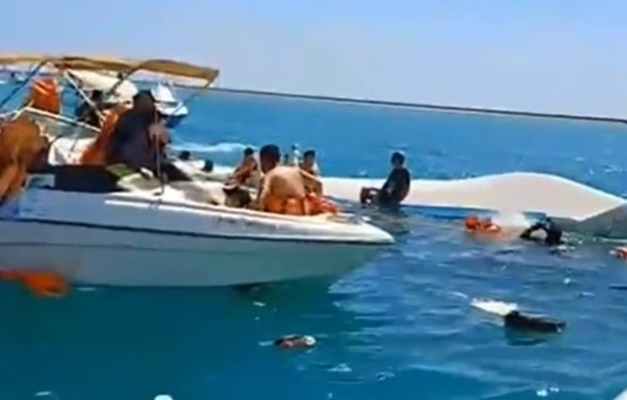 Catamarã com 50 ocupantes naufraga em Maragogi; turista de SP morre