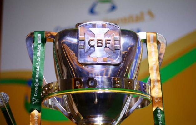 CBF sorteia duelos das quartas de final da Copa do Brasil na terça e todos podem se enfrentar