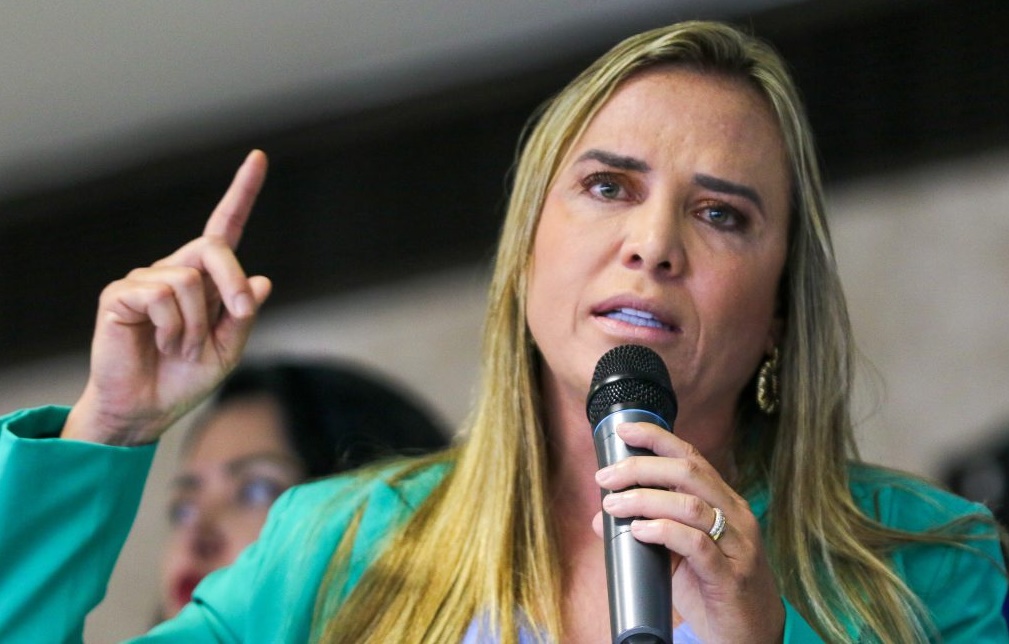 Celina Leão lidera todos os cenários para Governo do DF, diz pesquisa