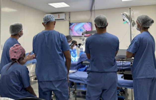 Centro de Referência em Oftalmologia realiza tatuagem de córnea em Goiânia