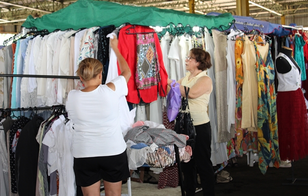 Cepal do Jardim América recebe feira de brechós com mais de 70 expositores