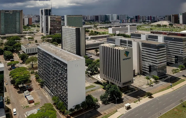 CGU abre 40 processos sobre descontos ilegais em pensões do INSS