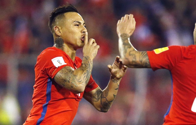 Chile vence em casa, sobe para 3º e tira Equador da briga por vaga na Copa