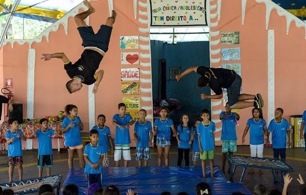 Circo Laheto e cantores goianos se apresentam neste sábado (11) em Goiânia 