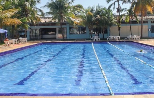 Clube Social Feminino realiza show para celebrar Dia das Mães em Goiânia