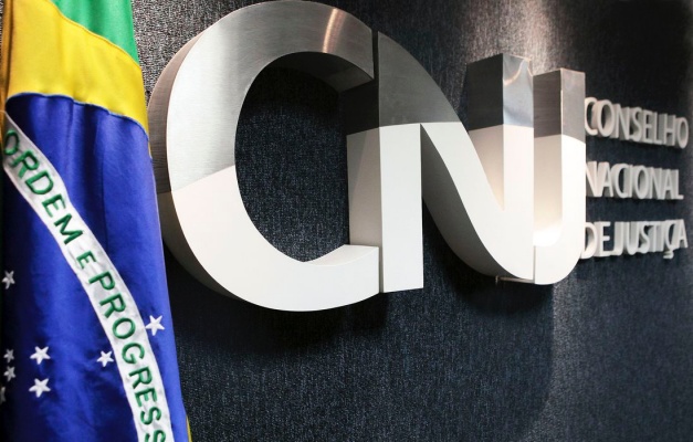 CNJ autoriza candidata gestante a remarcar prova de concurso público