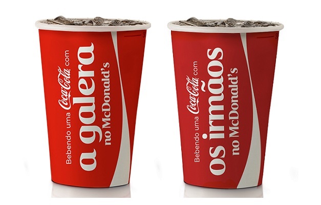 Coca-Cola faz promoção para dar 1 milhão de copos de refrigerante