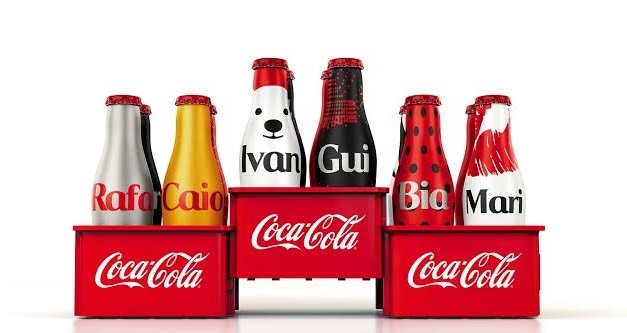 Coca-Cola lança "Minigarrafinhas da Galera" com 150 opções de nome