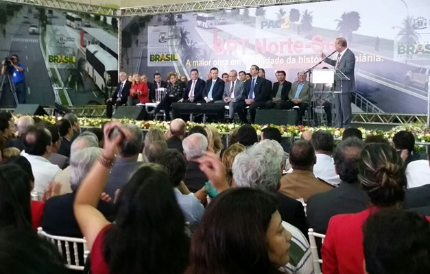 Com a presença de Dilma, obras do BRT Norte-Sul são lançadas em Goiânia
