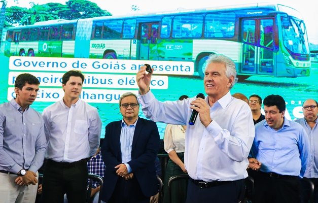 Com ar condicionado e wi-fi, ônibus elétrico funcionará já nos próximos dias