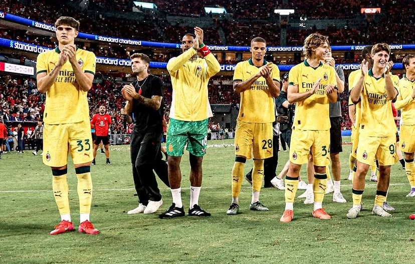 Com 'camisa do Brasil', Milan vence Liverpool em amistoso marcado por homenagens a Diogo Jota