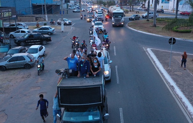 Com carreata, Divino Lemes lança campanha em Senador Canedo
