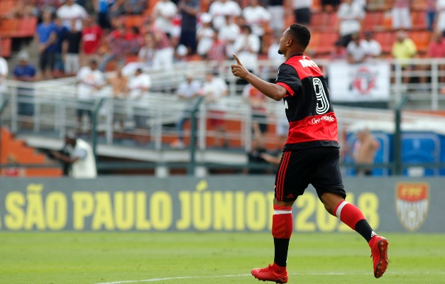 Com gol no início, Flamengo bate São Paulo e fatura Copa São Paulo de Juniores