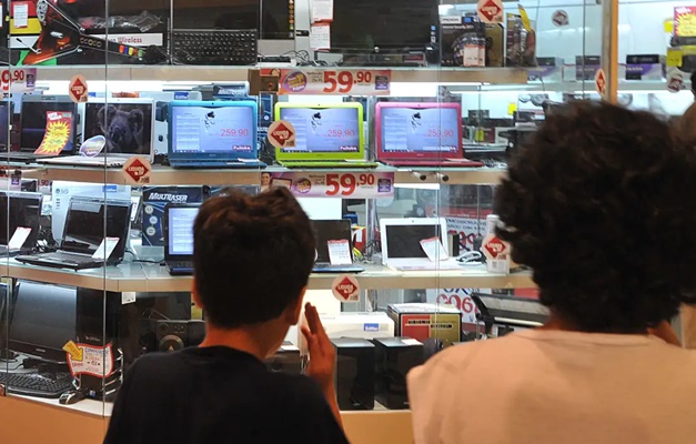 Com inflação menor, comércio espera recorde de vendas na Black Friday