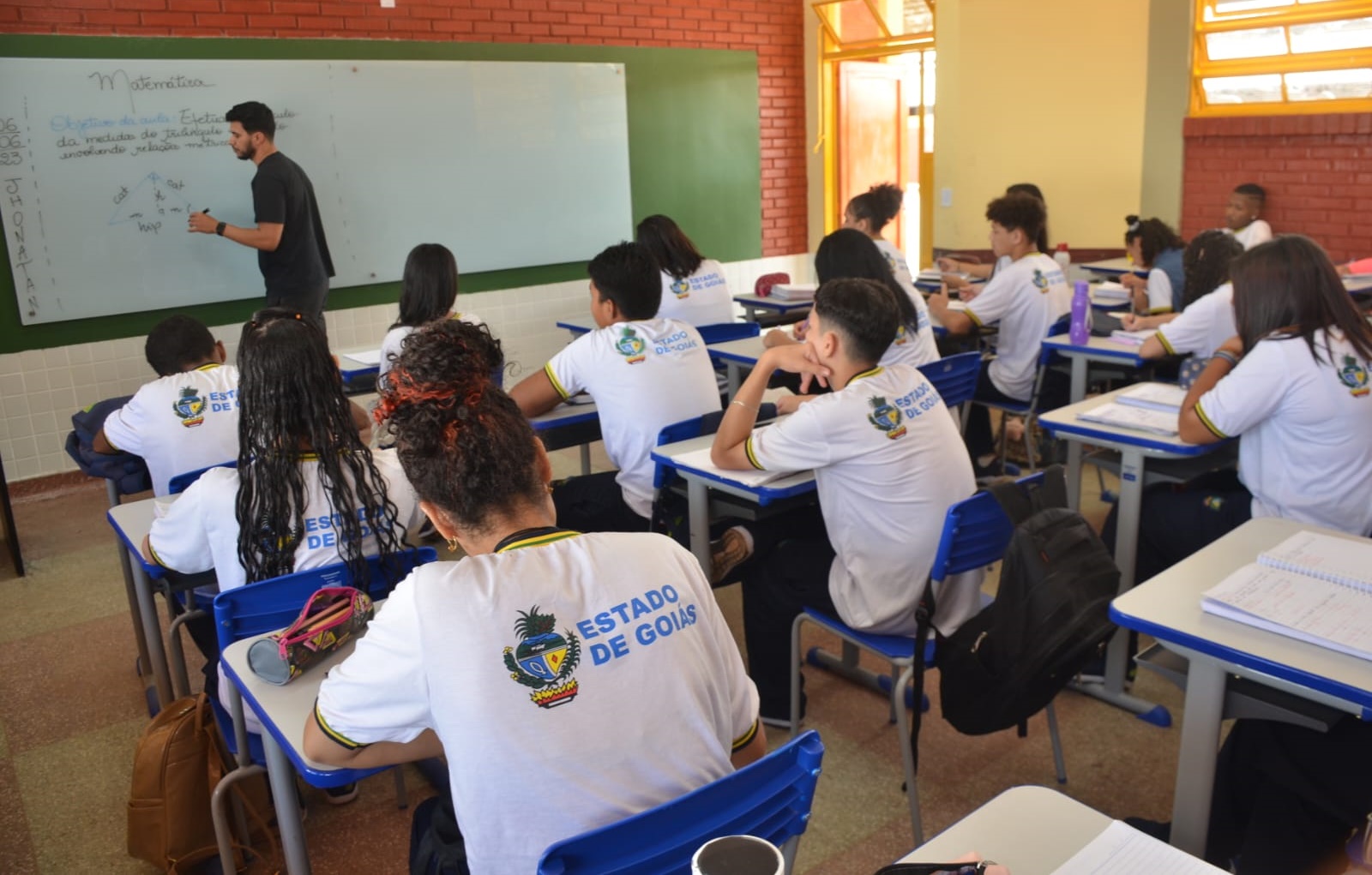 Começa período de matrículas para rede de ensino estadual