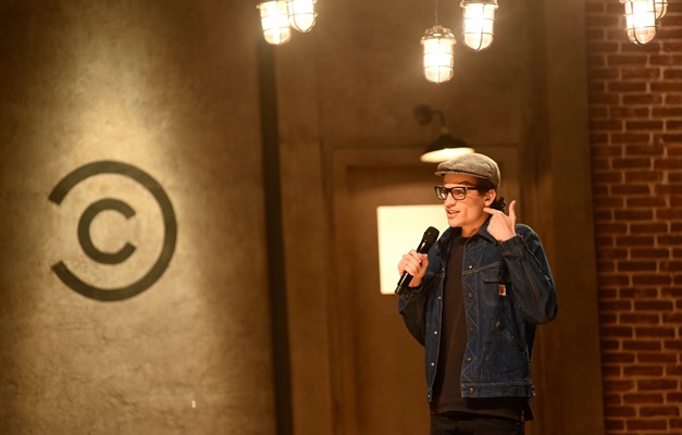 Comediante Daniel Duncan apresenta novo show de stand-up em Goiânia