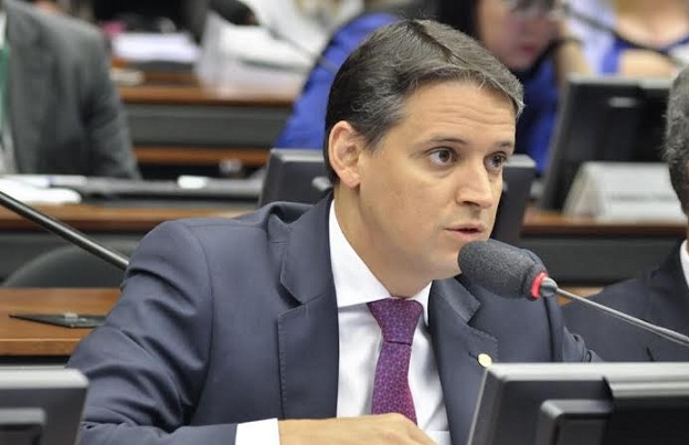Comissão do Fundeb na Câmara será presidida por Thiago Peixoto