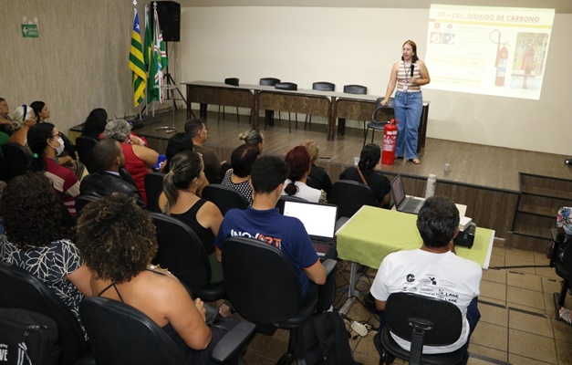 Comissões internas irão prevenir assédio na educação municipal de Goiânia 