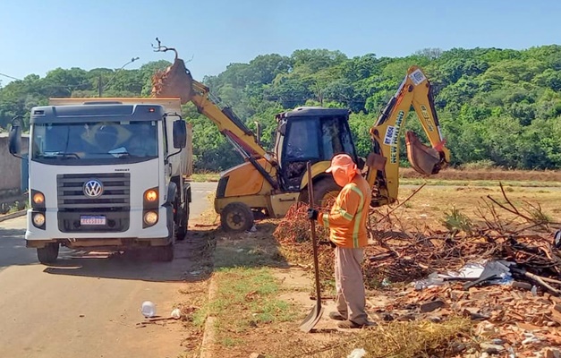 Comurg realiza força-tarefa para zeladoria em 56 bairros da Região Oeste