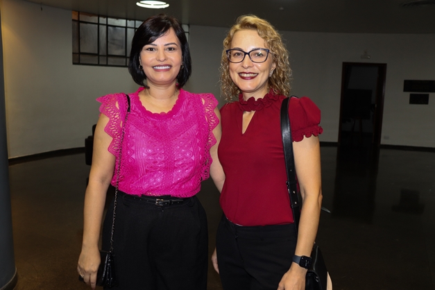 Concerto de Natal encanta goianienses de todas as idades no Teatro Goiânia