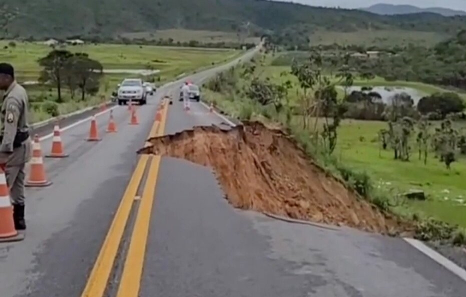 Confira rota alternativa da GO-118 entre Teresina de Goiás e Alto Paraíso 
