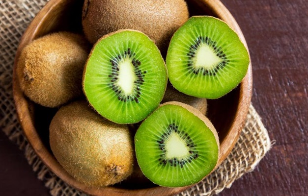 Conheça sete frutas que combatem a prisão de ventre