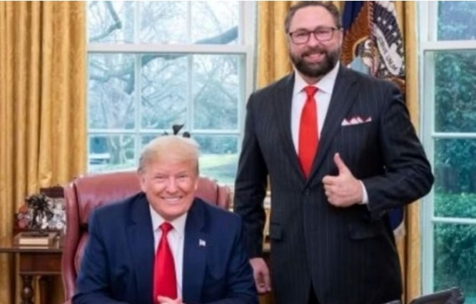 Conselheiro de Trump diz que não vai parar até que Jair Bolsonaro 'esteja livre'