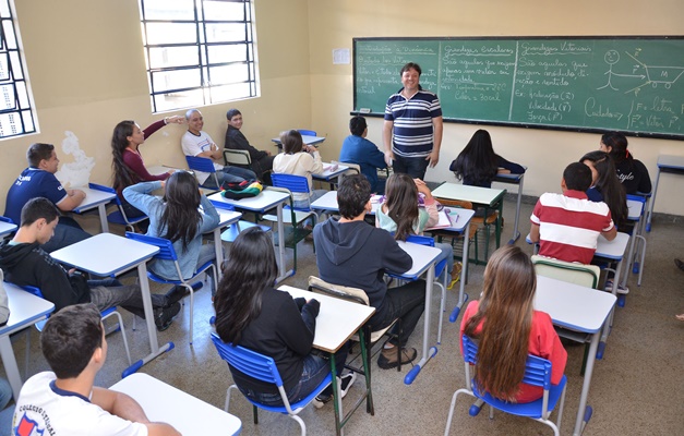 Conselhos goianos de educação debatem melhor relação com órgãos de controle