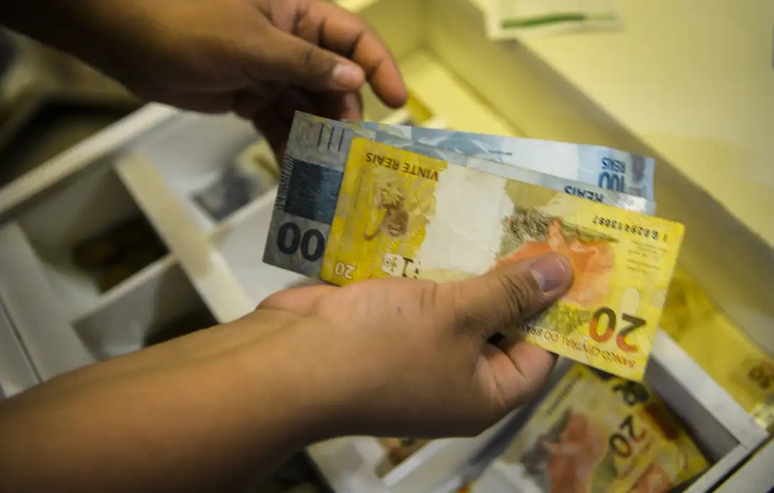 Consignado CLT contabiliza R$ 8,9 bilhões emprestados a trabalhadores