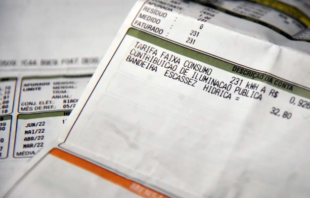 Conta de energia elétrica fica mais cara a partir desta terça-feira (1º/10)