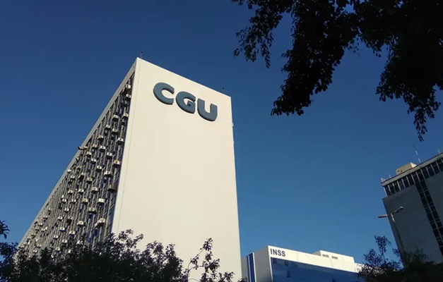 Controladoria-Geral da União assume processos instaurados pelo INSS