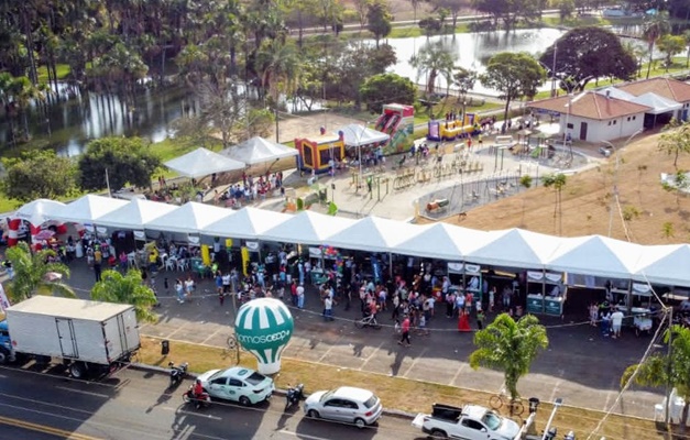 Cooperativas atendem gratuitamente a população em Piracanjuba