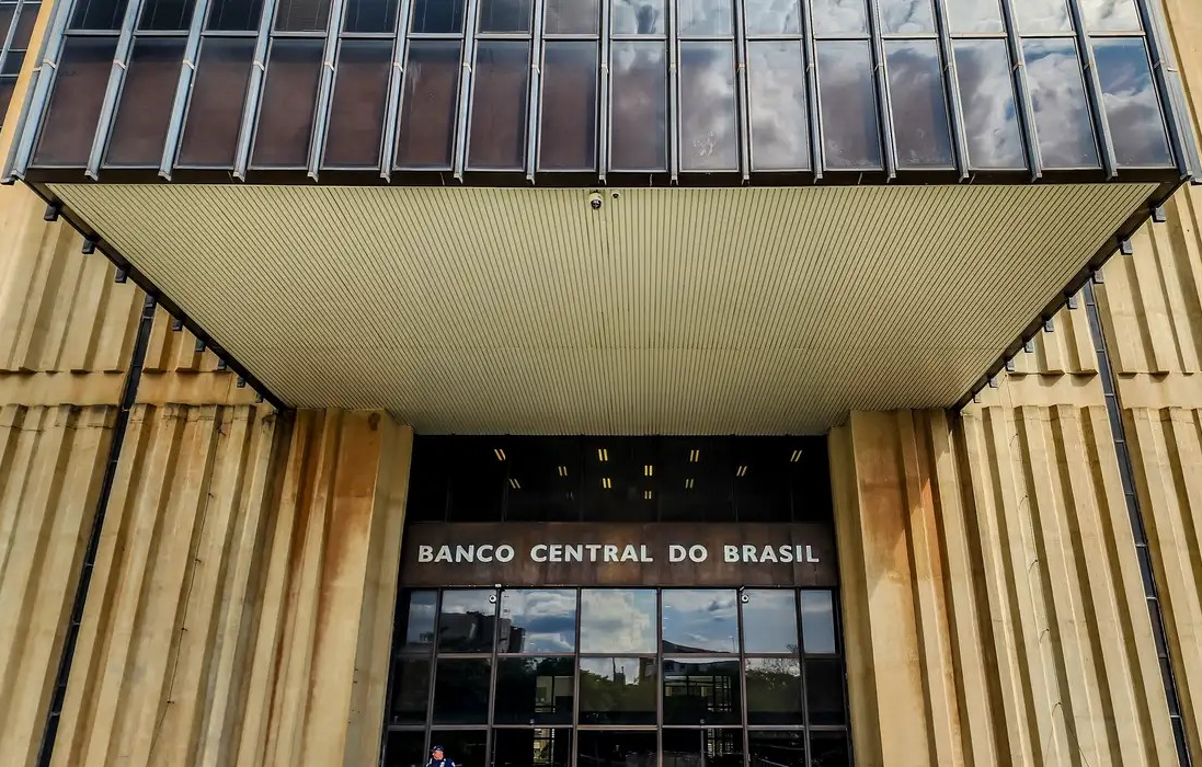 Copom decide nesta quarta-feira se pausa ciclo de alta na Taxa Selic