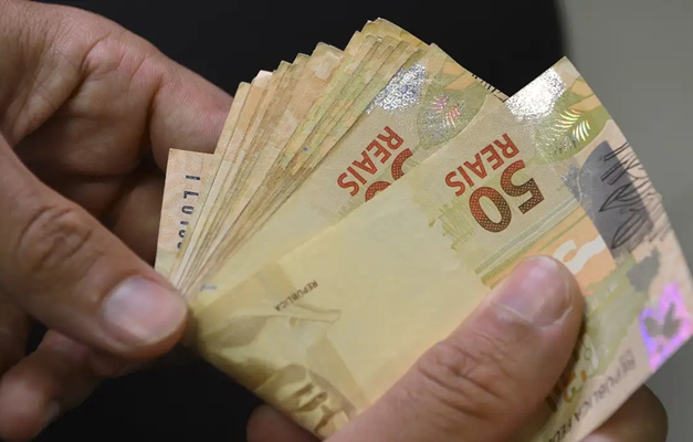 Copom mantém taxa básica de juros em 15% ao ano