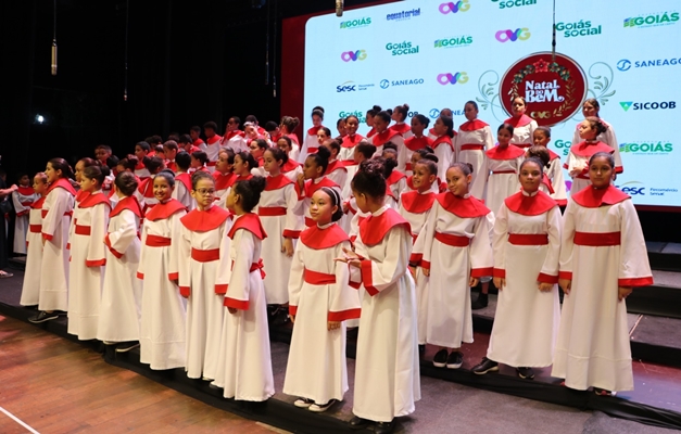 Coral Vozes em Canto apresenta Cantata Natalina em Goiânia