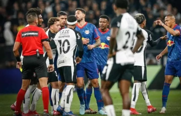 Corinthians envia ofício à CBF para contestar pênalti: Tecnicamente insustentável
