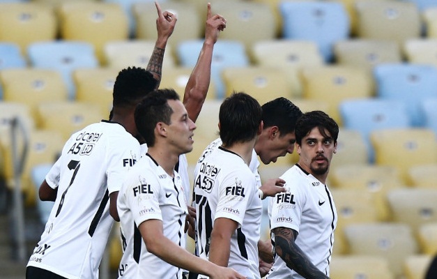 Corinthians se recupera de tropeços e derrota o Fluminense por 1 a 0 no Maracanã