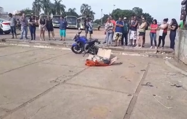 Corpo é encontrado na Praça do Trabalhador, em Goiânia 