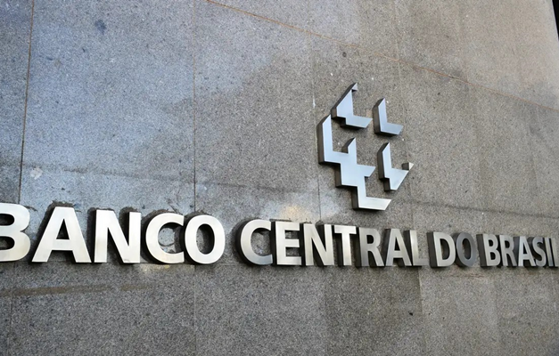 Crescimento econômico, café e energia reforçaram inflação, diz BC