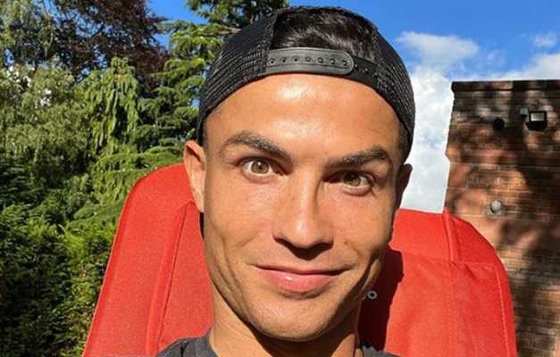 Cristiano Ronaldo é a 1ª pessoa a alcançar 500 milhões de seguidores no Instagram