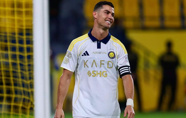 Cristiano Ronaldo faz post enigmático e indica saída do Al-Nassr: 'Capítulo acabou'