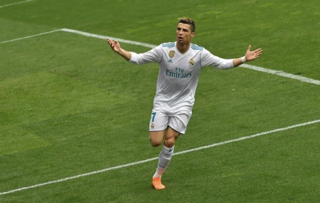 Cristiano Ronaldo marca dois, Real Madrid vence e se mantém em 3º lugar