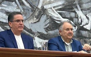Cristovam Buarque destaca IHGG como exemplo para outros institutos