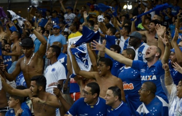 Cruzeiro empata em Chapecó e é o único 'intruso' nas quartas da Copa do Brasil