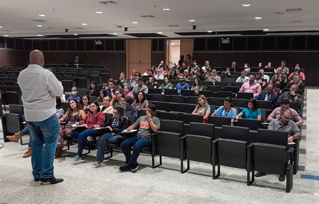 Curso capacita profissionais para uso da Central Eletrônica de Mandados