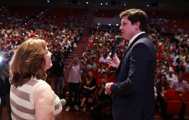 Daniel Vilela anuncia R$ 145,5 milhões para a educação goiana