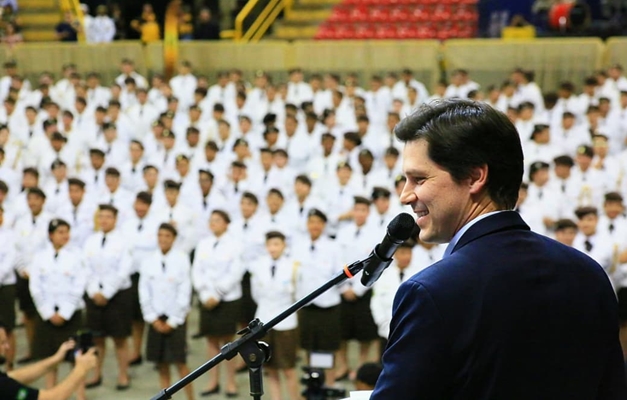 Daniel Vilela destaca papel dos colégios militares durante formatura