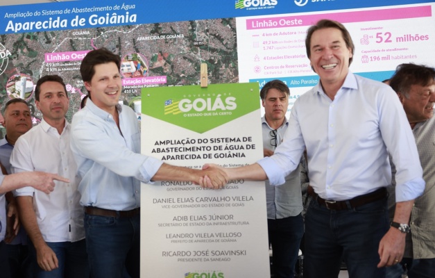 Daniel Vilela entrega obra de abastecimento em Aparecida de Goiânia