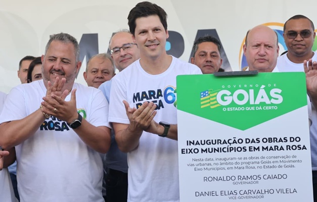 Daniel Vilela entrega obras estaduais e reforça investimentos em Mara Rosa